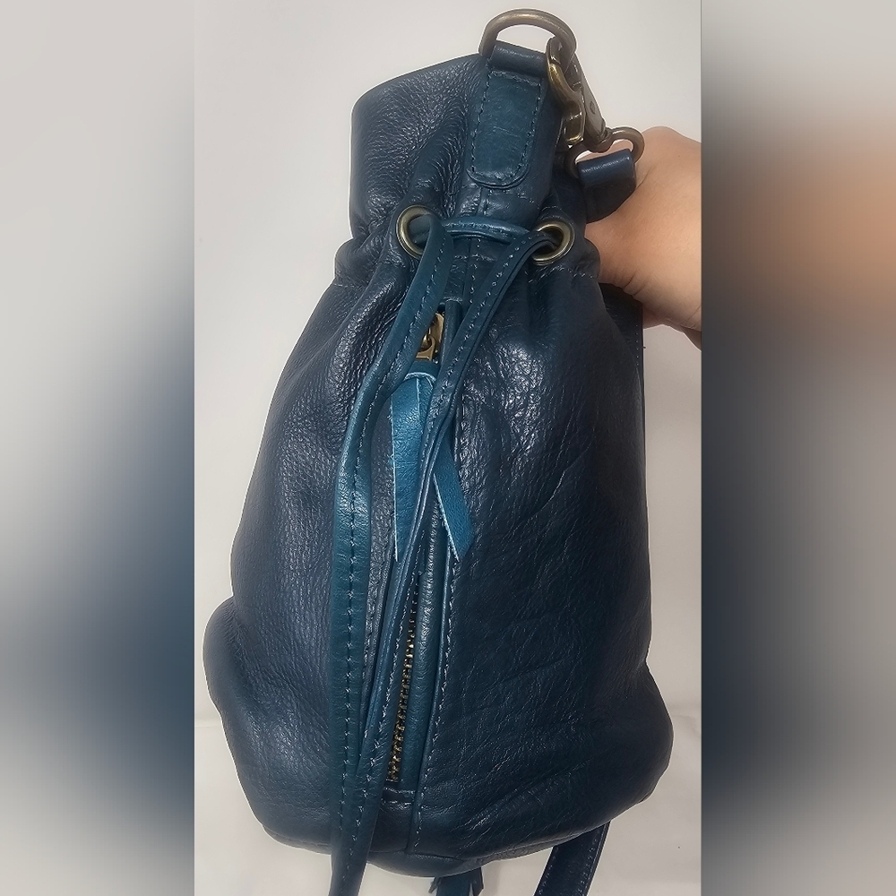 Wanderers Travel Co Pebbled Leather Azzurra The Bronte Bucket Crossbody Bag $189 - Picture 4 of 17